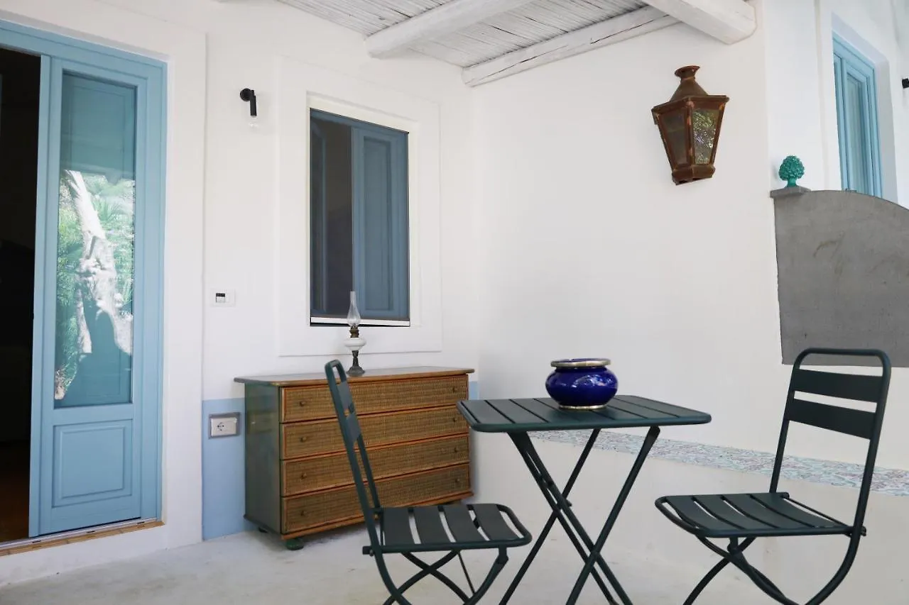 Art B&B Panarea