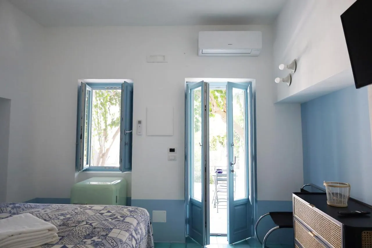 *** Bed & Breakfast Art B&B Panarea Italy
