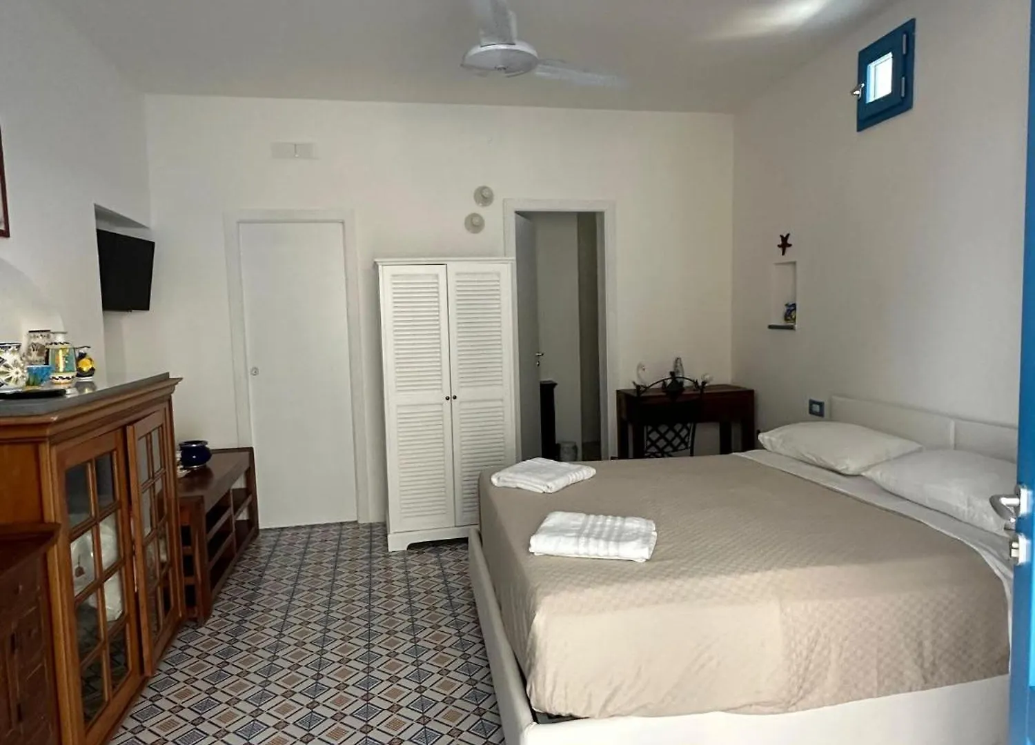Art B&B Panarea 3*,